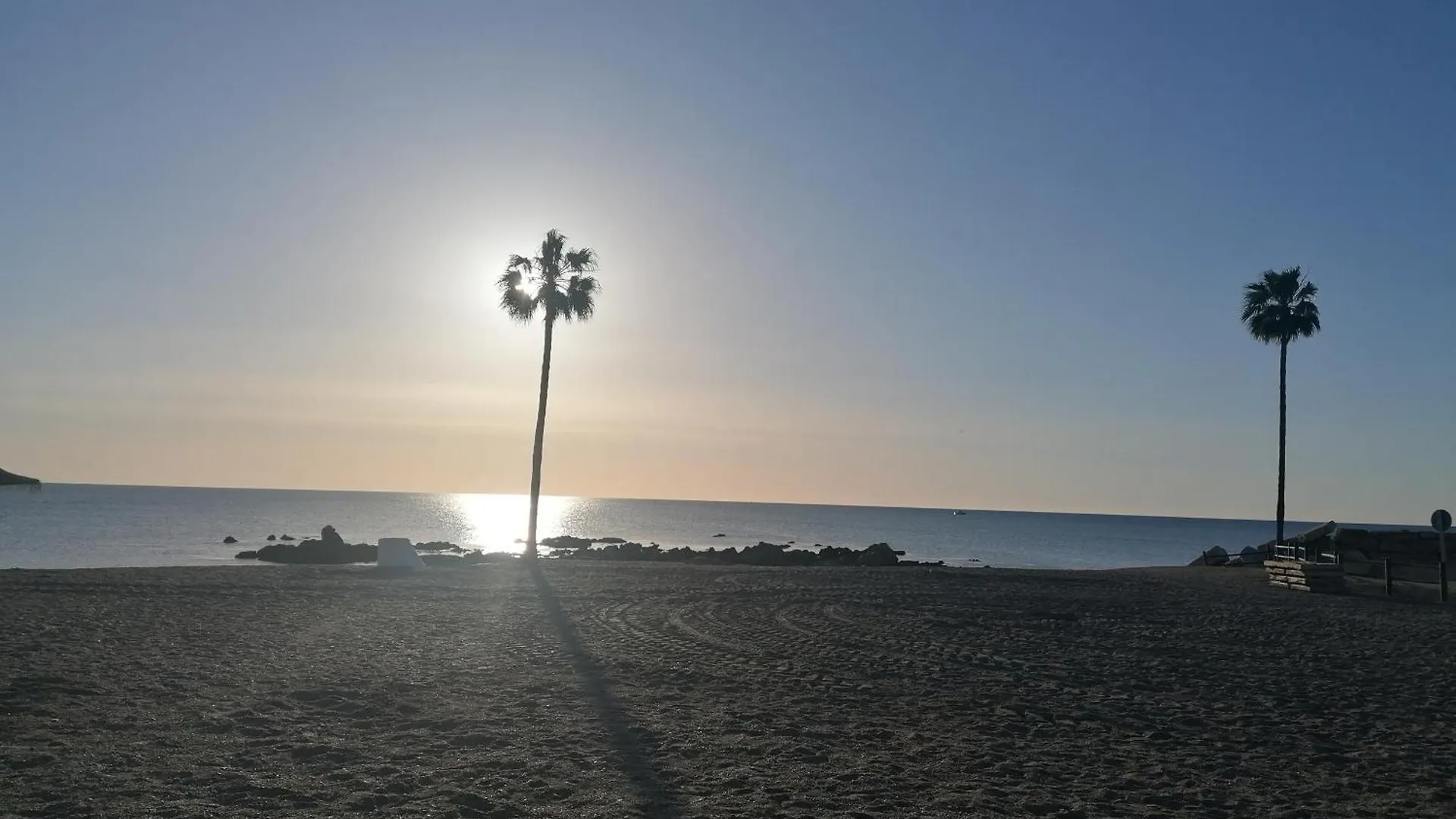 2252-Amazing Apt On Beach, Port View From Terrace! Manilva 0*,  Ισπανία